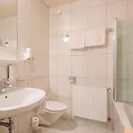Parkhotel 호텔 3*
